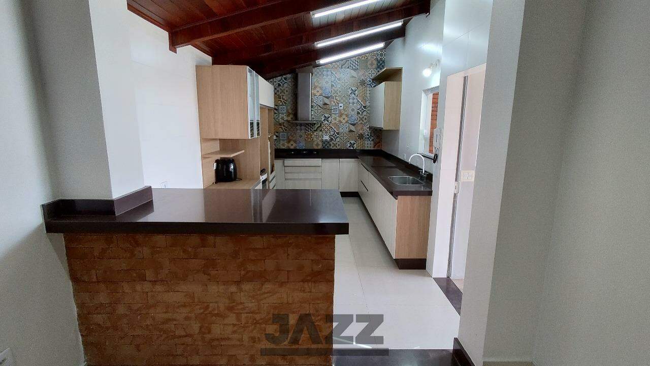 Casa à venda com 5 quartos, 229m² - Foto 6