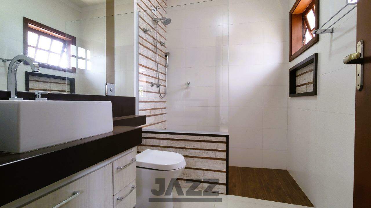 Casa à venda com 5 quartos, 229m² - Foto 14