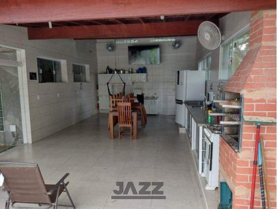 Casa à venda com 2 quartos, 180m² - Foto 21