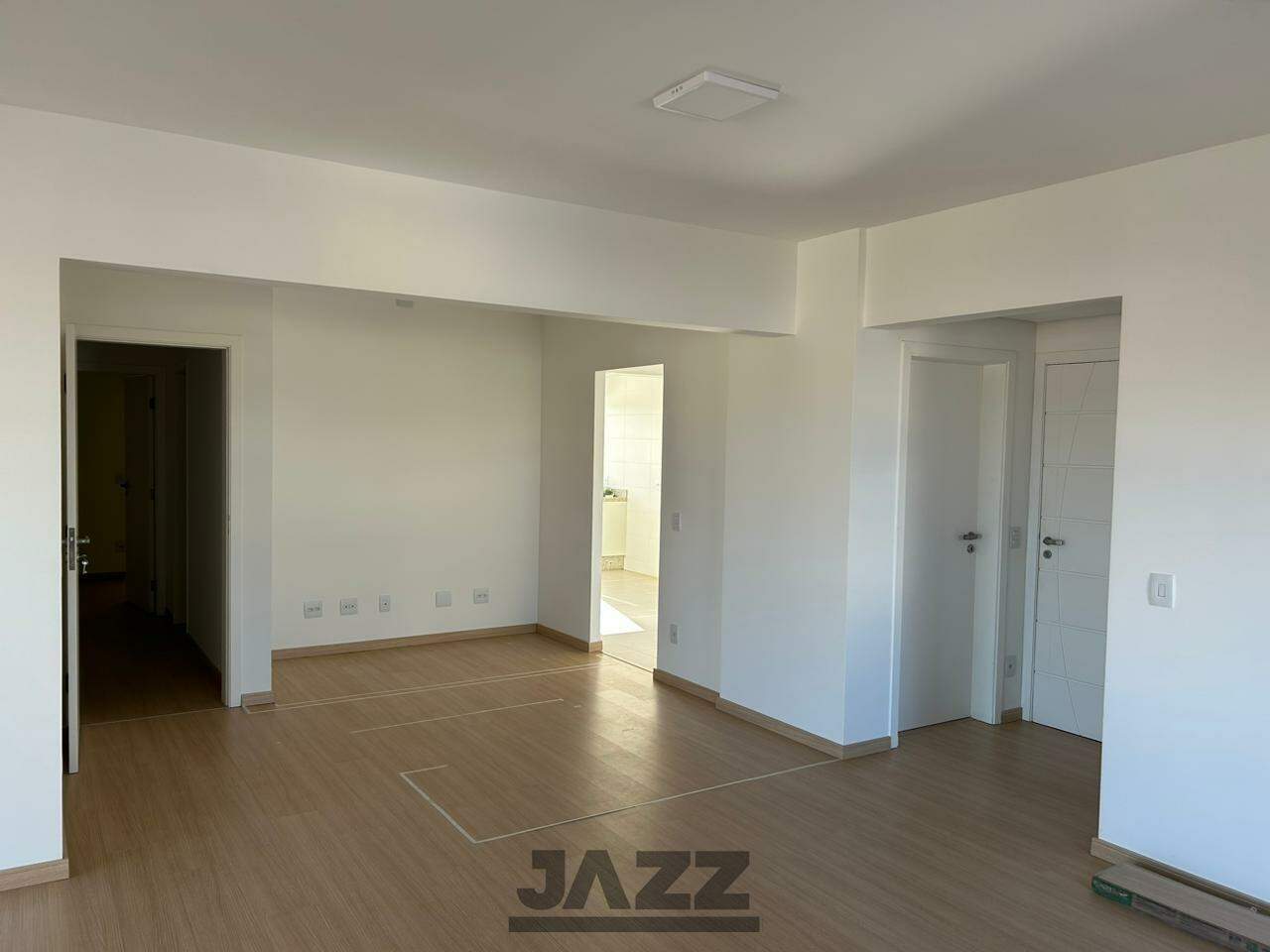 Apartamento à venda com 3 quartos, 162m² - Foto 4