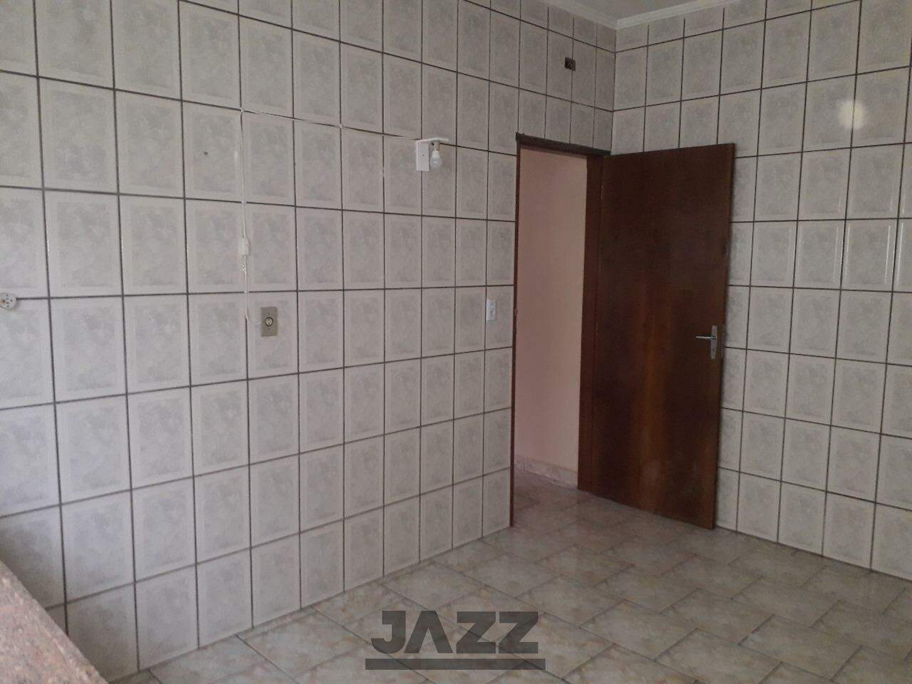 Casa à venda com 5 quartos, 220m² - Foto 15