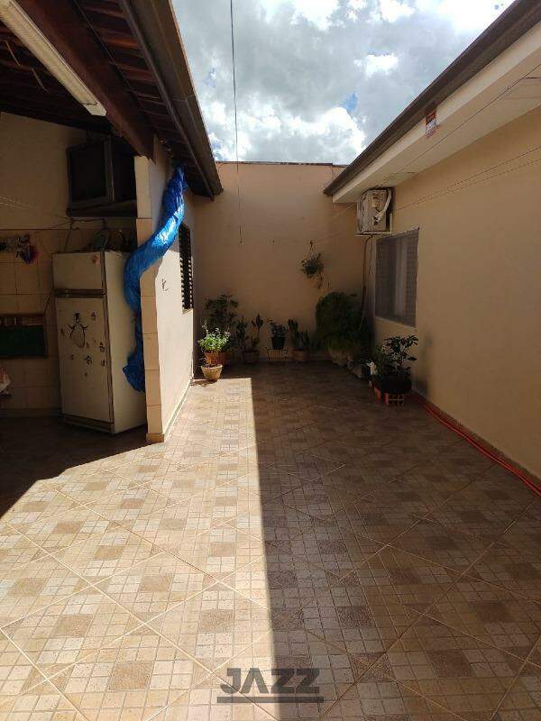 Casa à venda com 2 quartos, 240m² - Foto 6