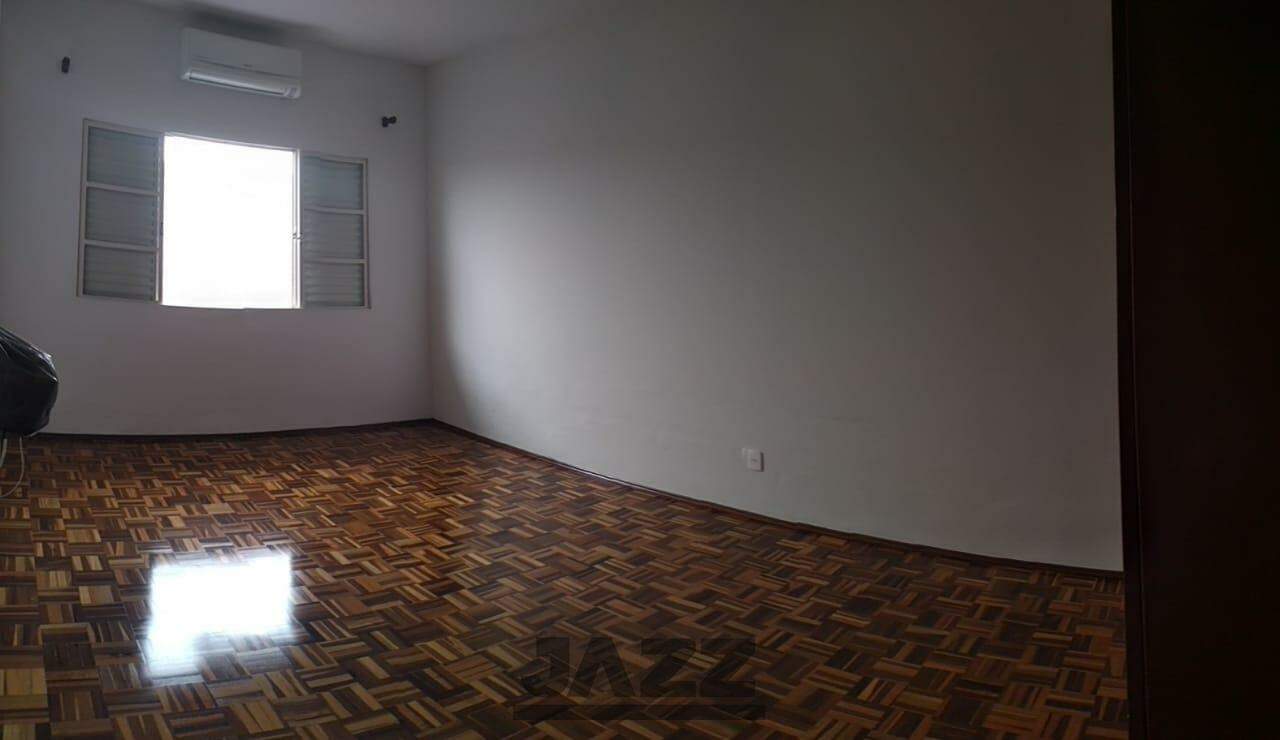 Casa à venda com 2 quartos, 240m² - Foto 19