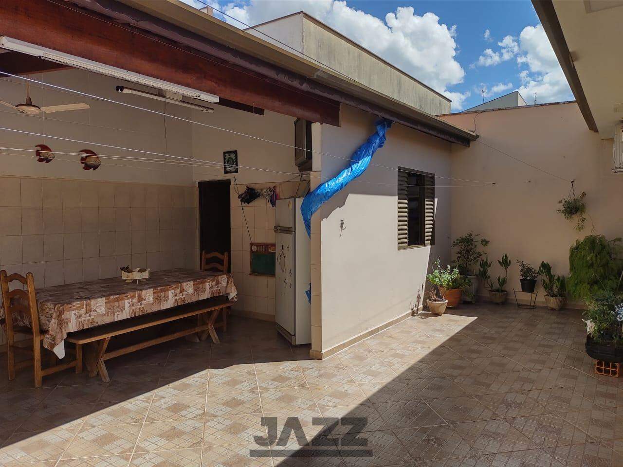 Casa à venda com 2 quartos, 240m² - Foto 10