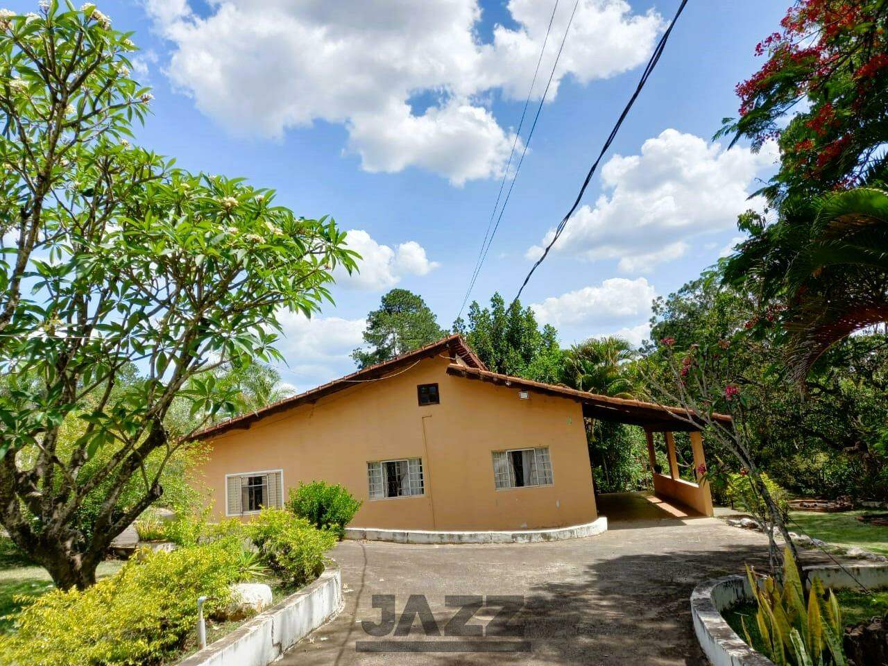 Fazenda à venda com 5 quartos, 163m² - Foto 1