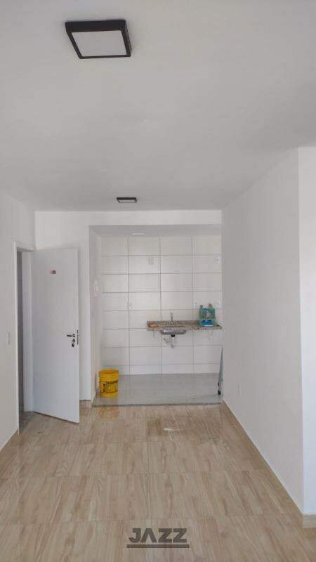 Apartamento à venda com 2 quartos, 60m² - Foto 4