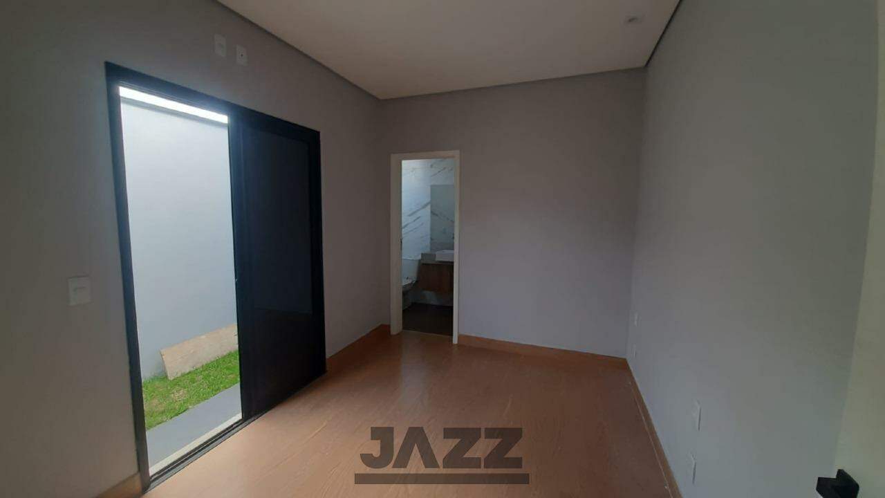 Casa à venda com 3 quartos, 141m² - Foto 3