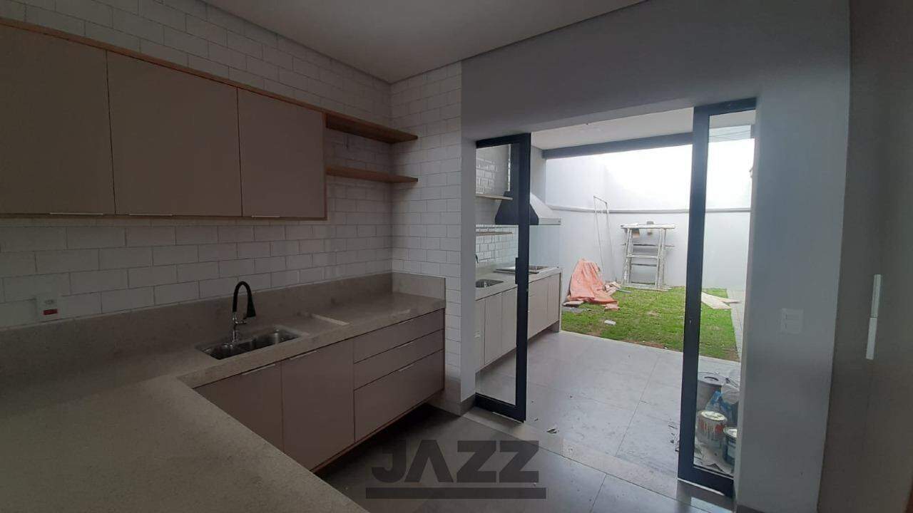 Casa à venda com 3 quartos, 141m² - Foto 17