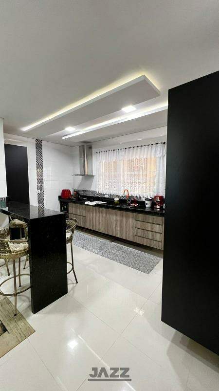 Casa à venda com 3 quartos, 85m² - Foto 26