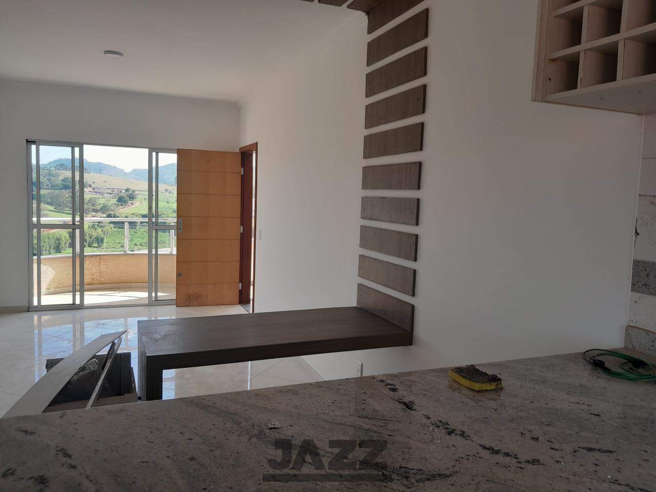 Apartamento à venda com 2 quartos, 95m² - Foto 1