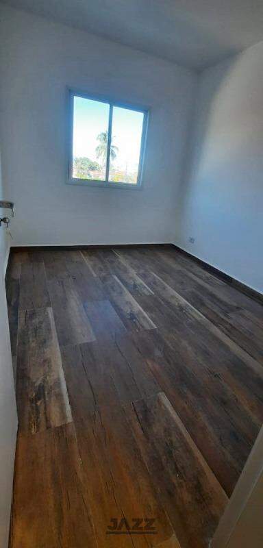 Casa de Condomínio à venda com 3 quartos, 160m² - Foto 3