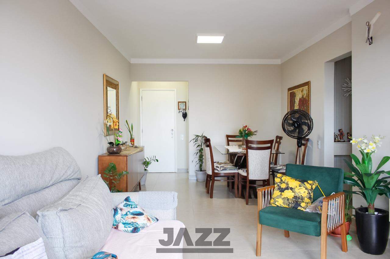 Apartamento à venda com 3 quartos, 156m² - Foto 3