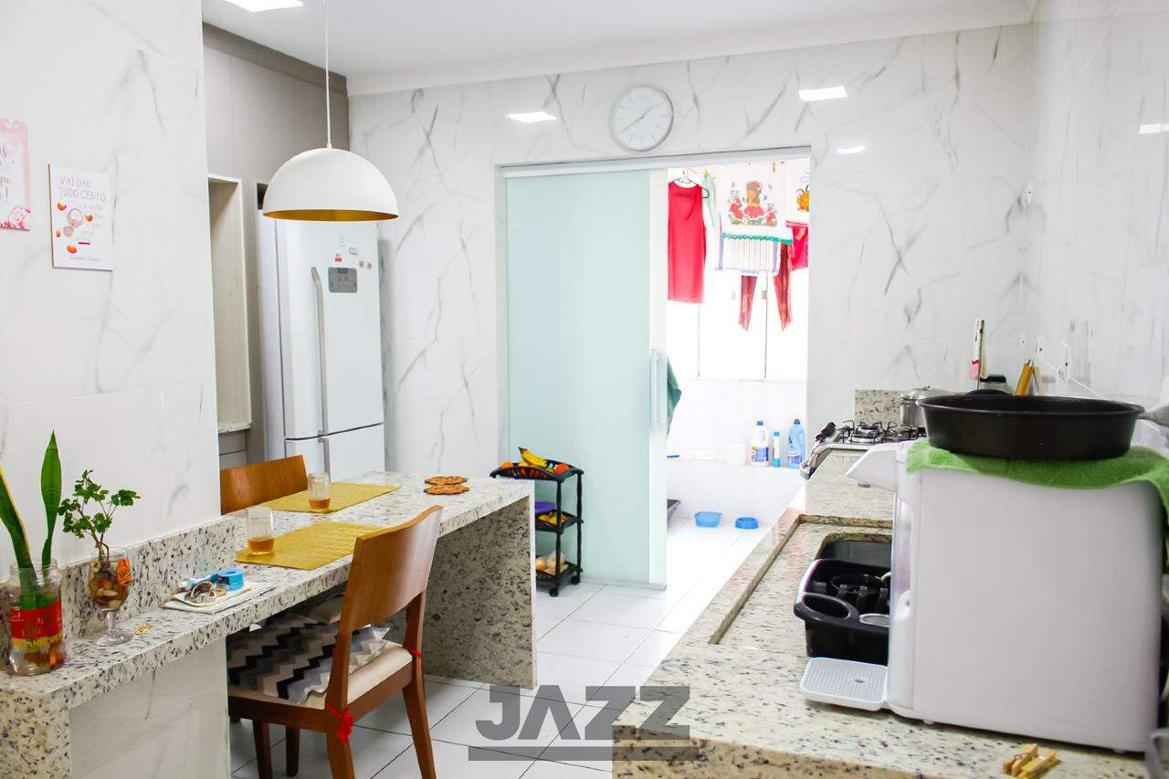 Apartamento à venda com 3 quartos, 156m² - Foto 28