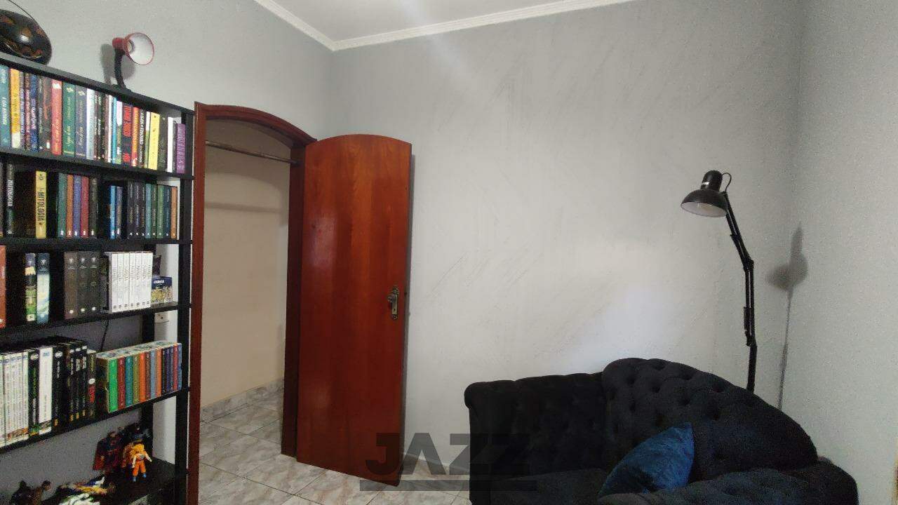 Casa à venda com 3 quartos, 199m² - Foto 15