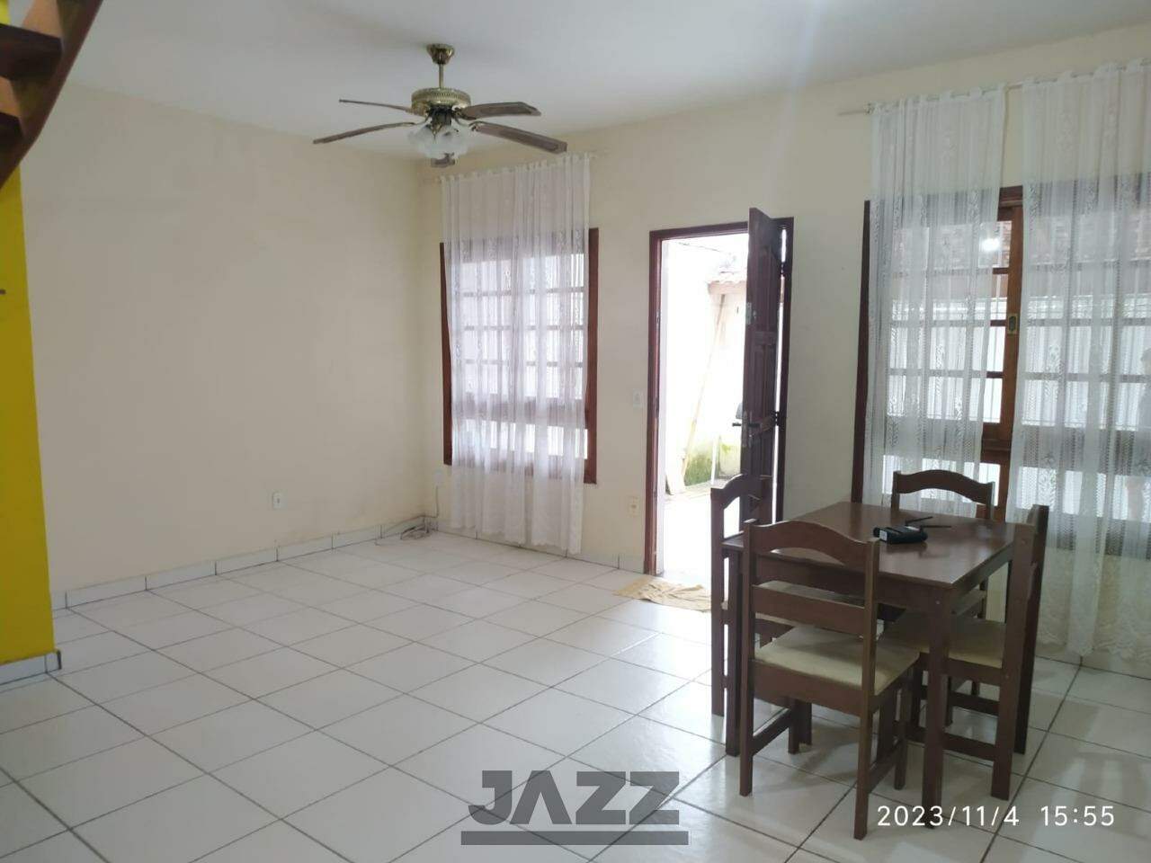 Casa à venda com 2 quartos, 71m² - Foto 12