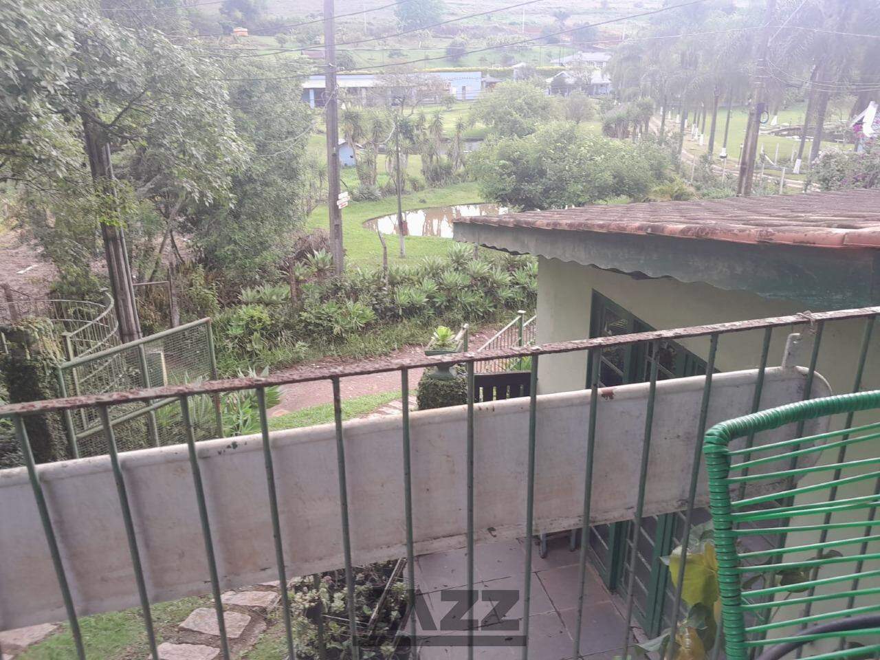 Fazenda à venda com 5 quartos, 540m² - Foto 8