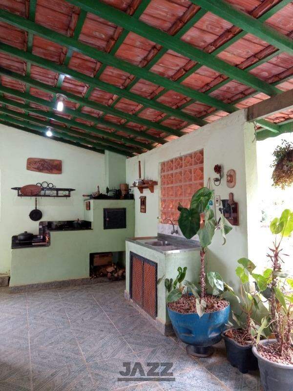 Fazenda à venda com 5 quartos, 540m² - Foto 10