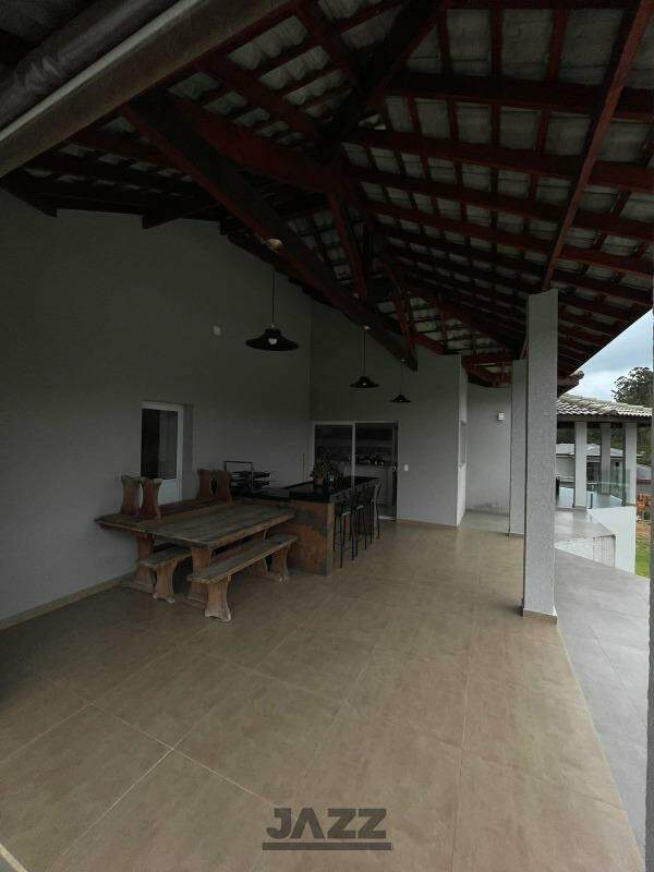 Casa de Condomínio à venda com 4 quartos, 390m² - Foto 35