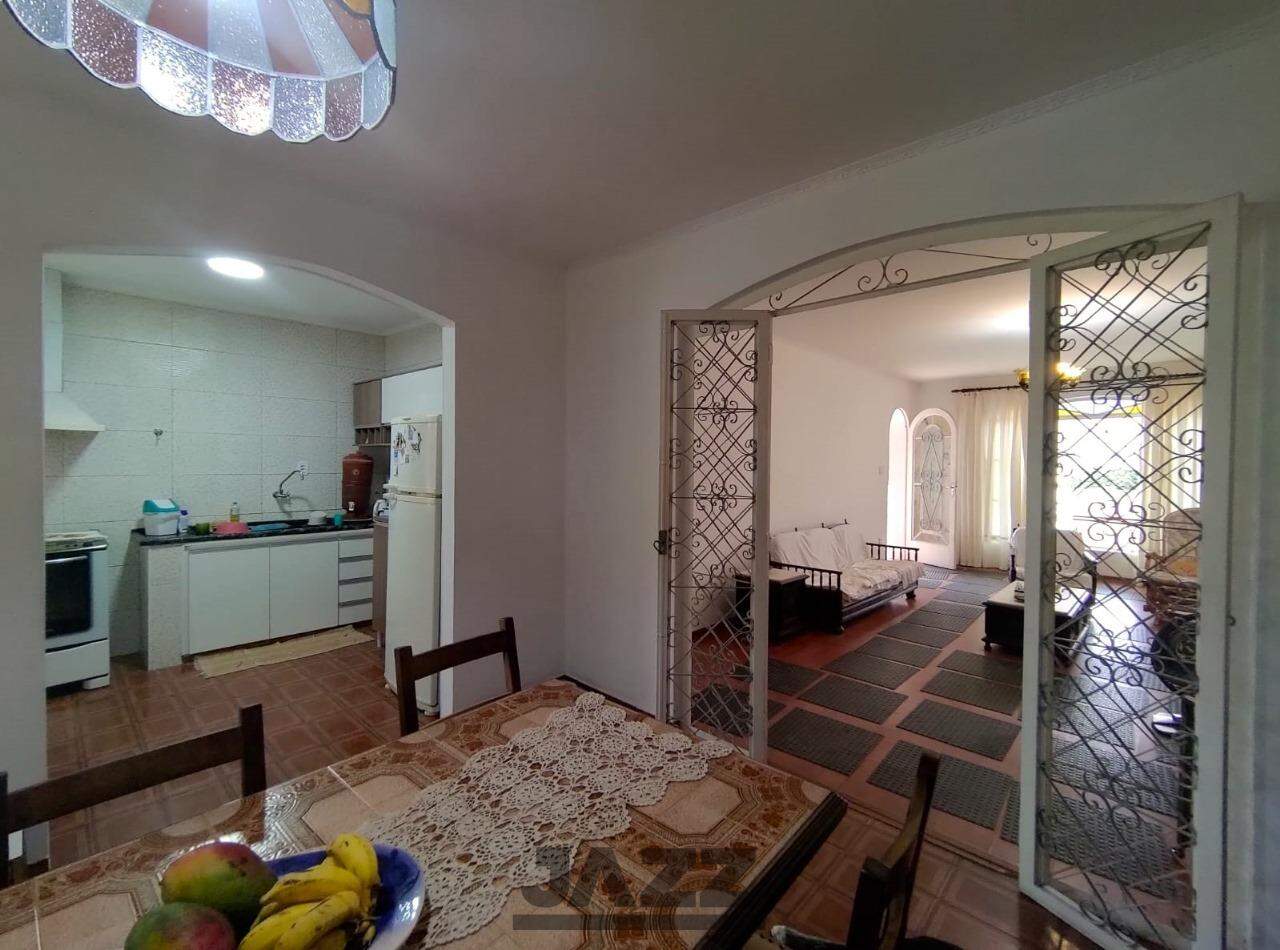 Casa à venda com 4 quartos, 175m² - Foto 13