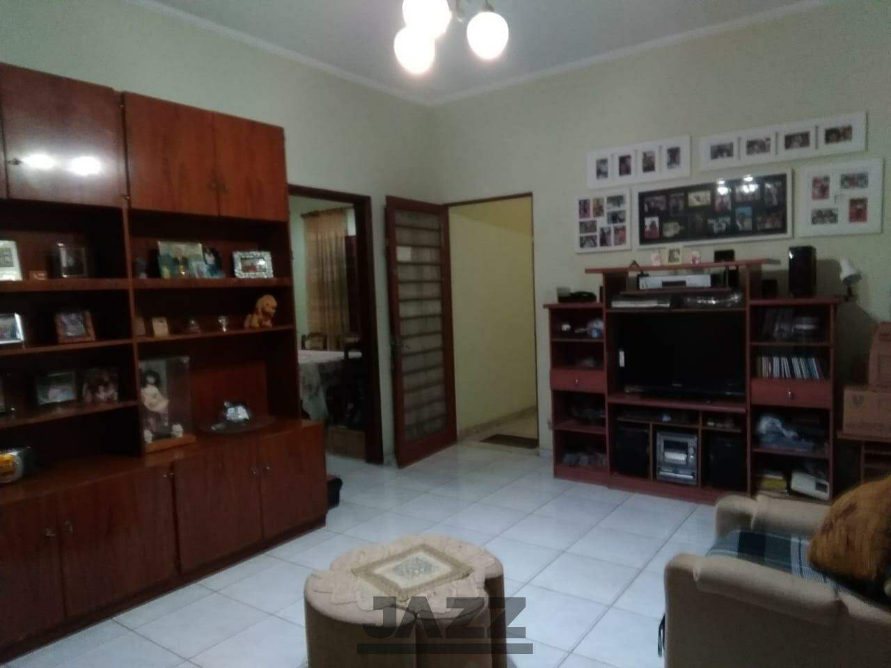 Casa, 3 quartos, 244 m² - Foto 2