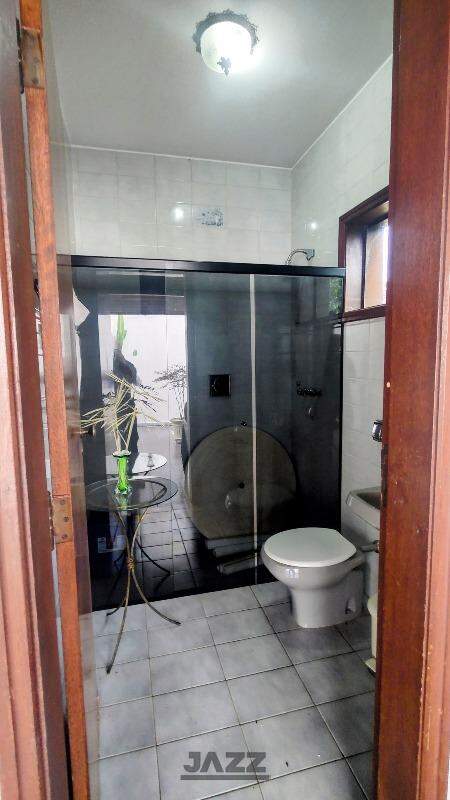 Casa à venda com 5 quartos, 300m² - Foto 26