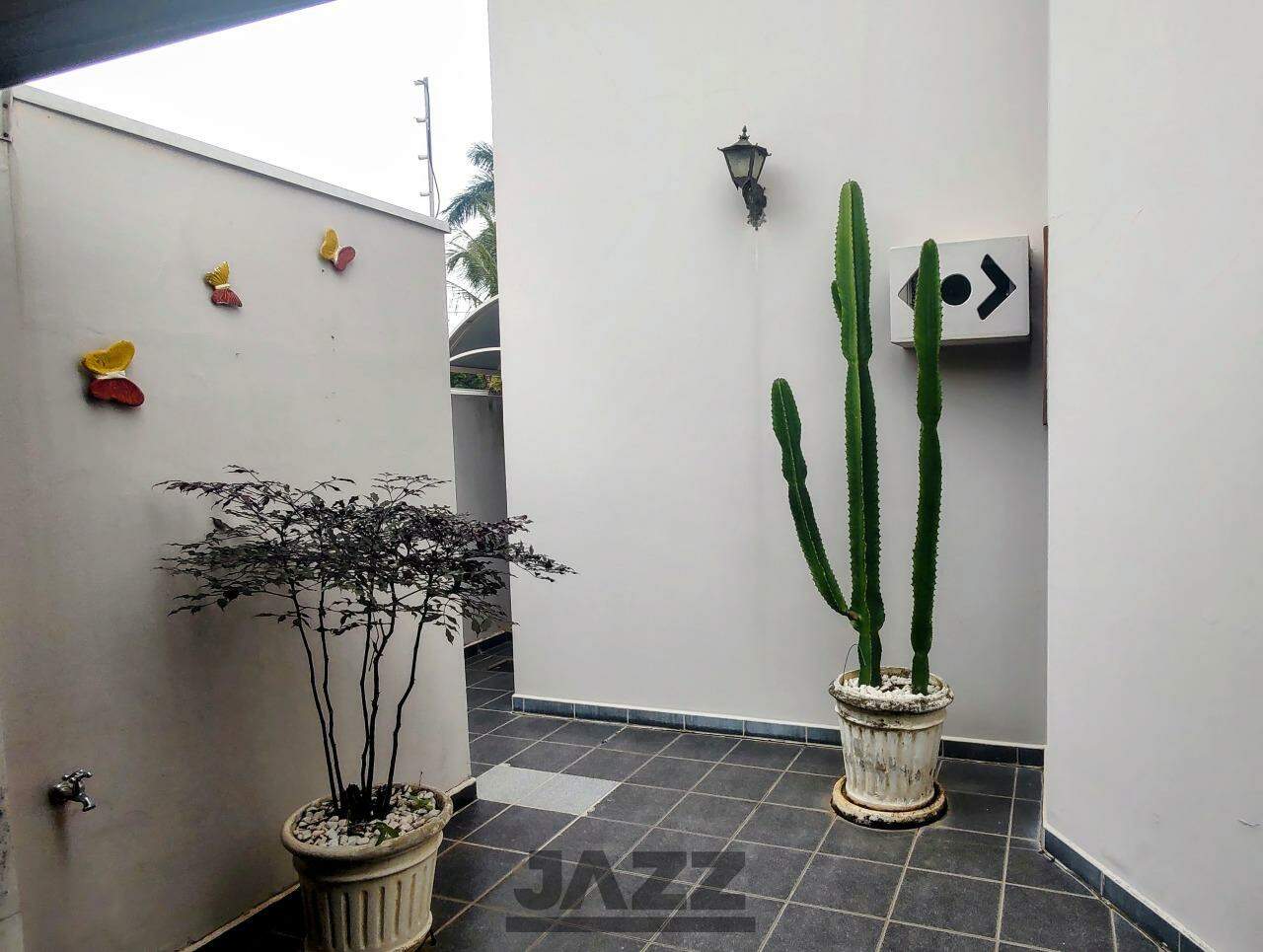 Casa à venda com 5 quartos, 300m² - Foto 36