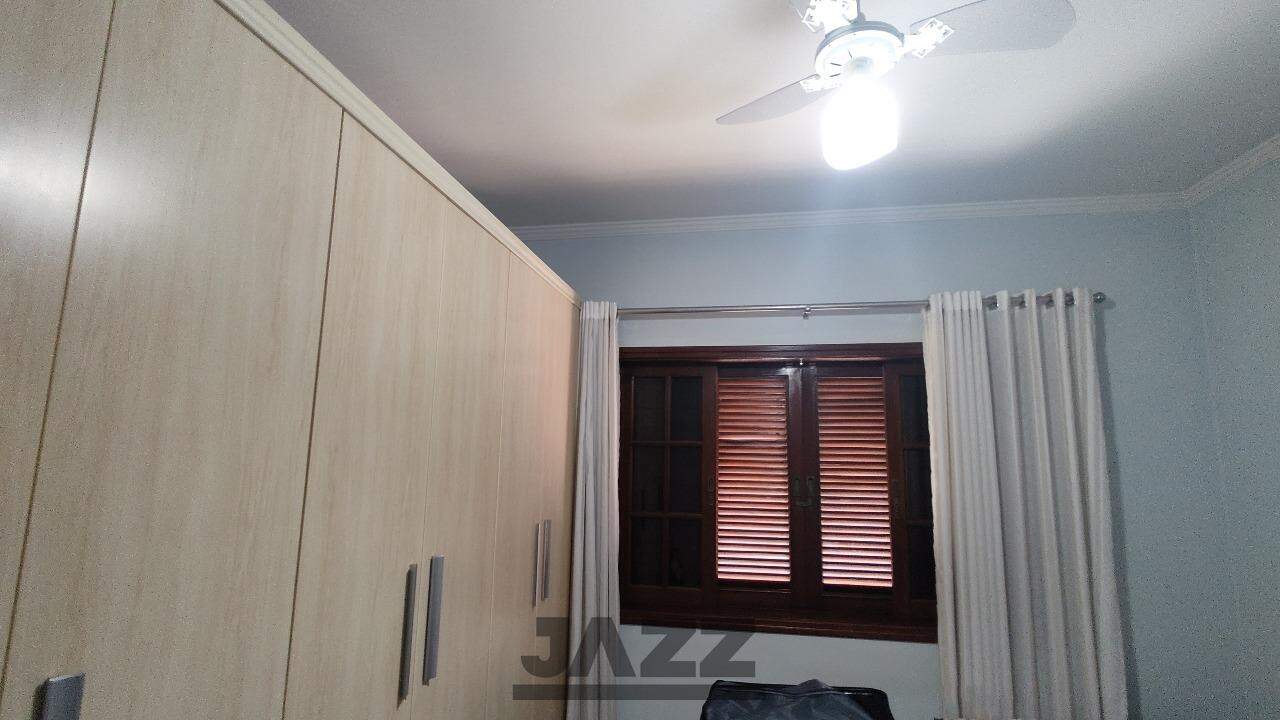 Casa à venda com 5 quartos, 300m² - Foto 20