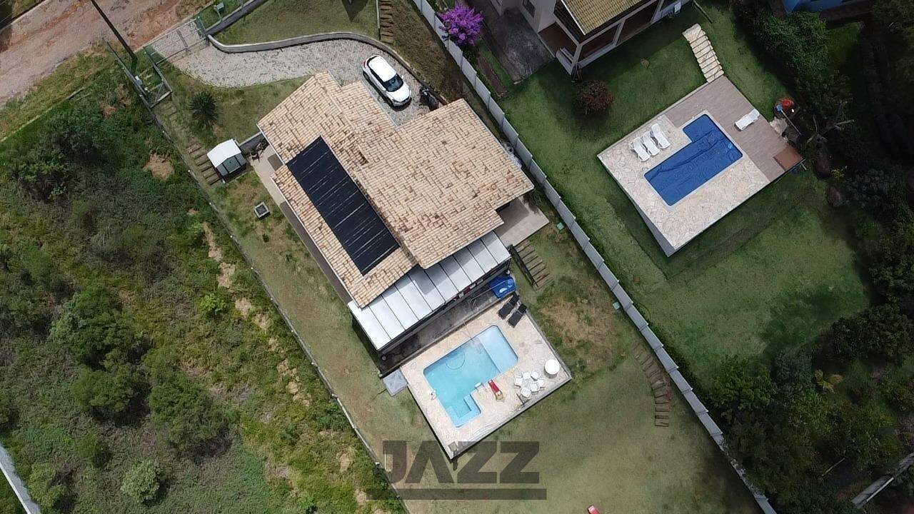 Casa de Condomínio à venda com 3 quartos, 178m² - Foto 2