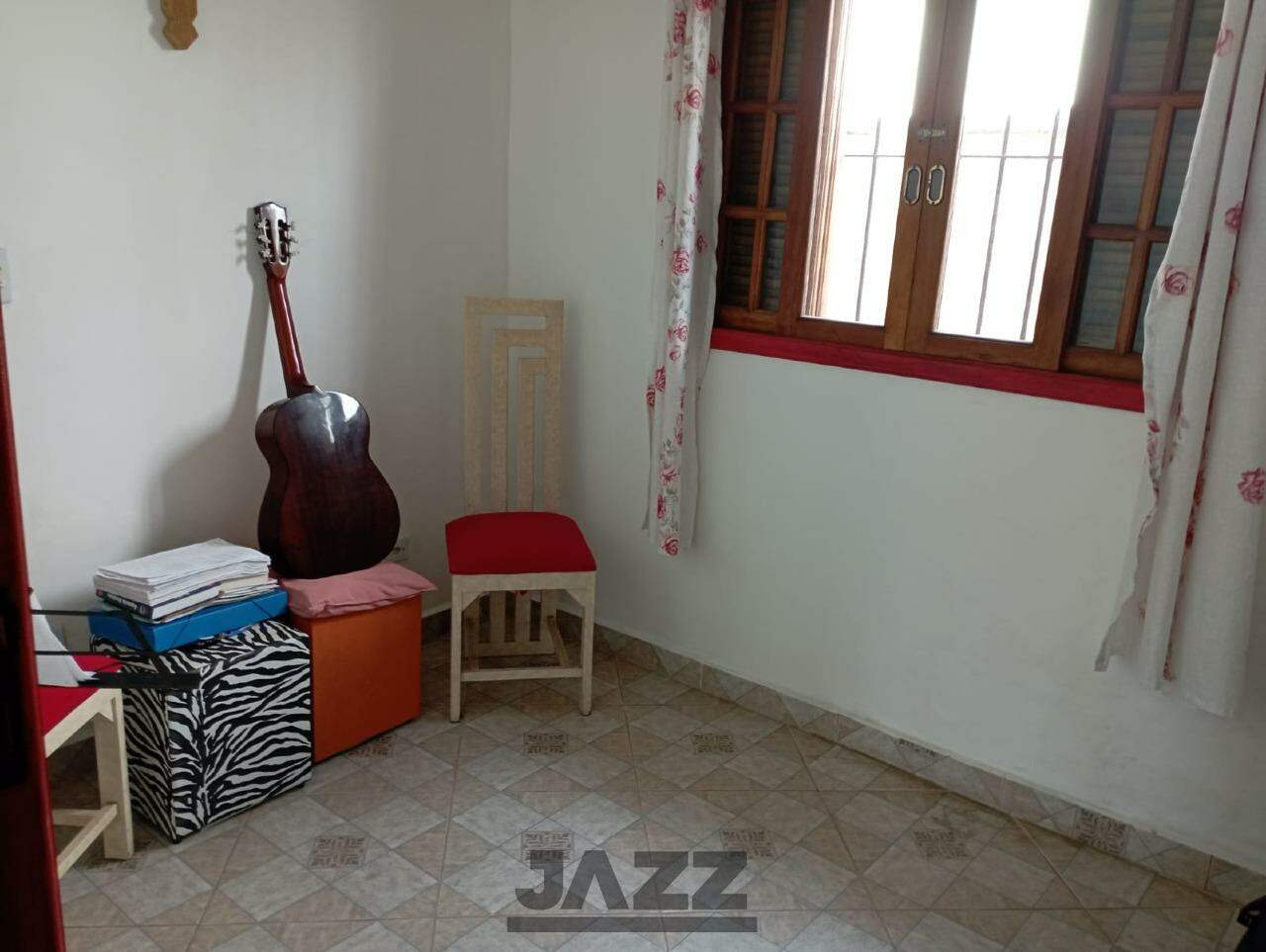 Casa à venda com 3 quartos, 177m² - Foto 17