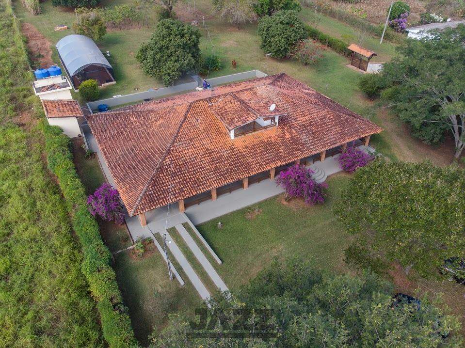 Fazenda à venda com 4 quartos, 440m² - Foto 25