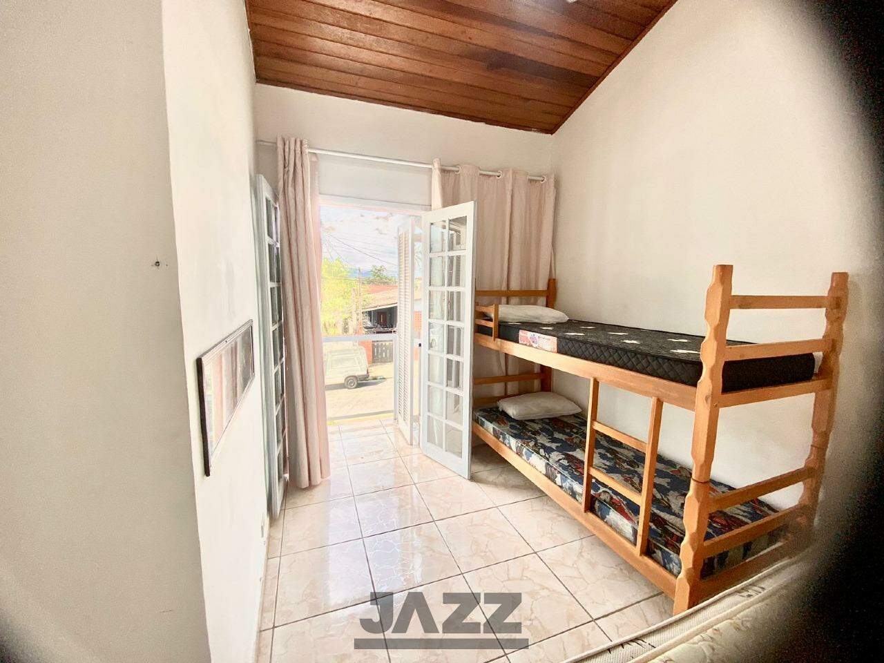 Casa à venda com 3 quartos, 91m² - Foto 26