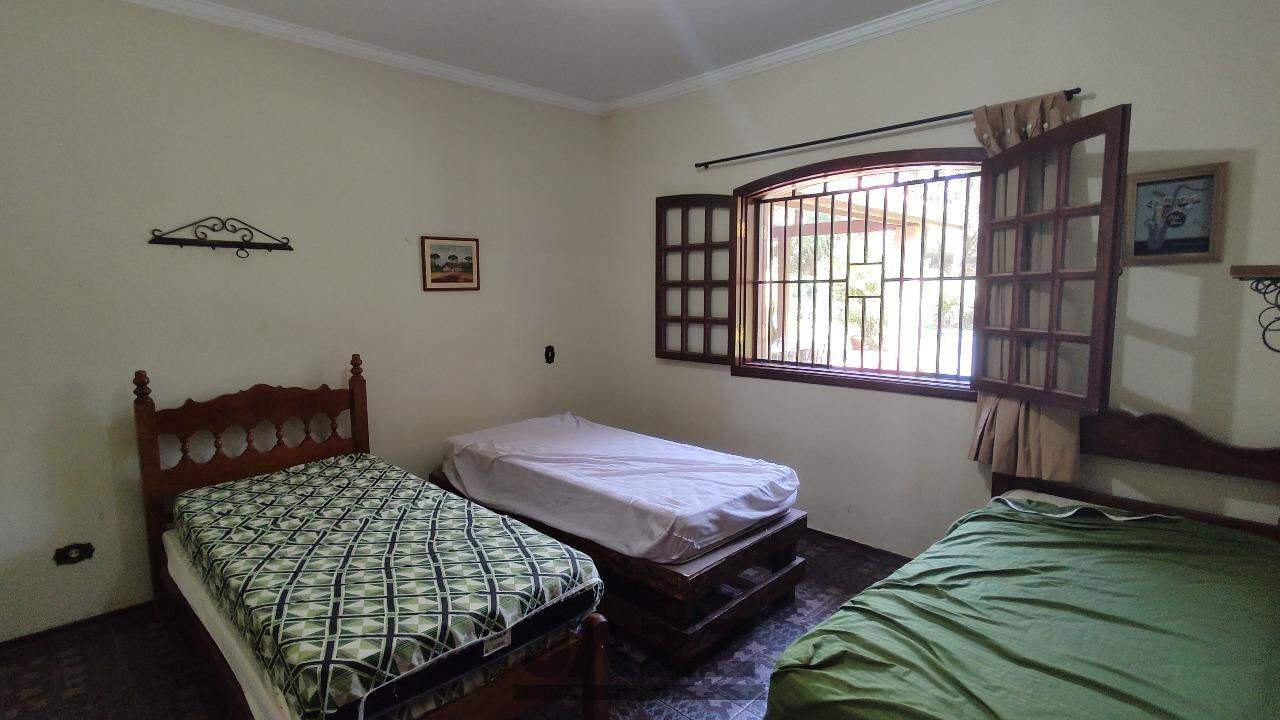 Fazenda à venda com 6 quartos, 650m² - Foto 23