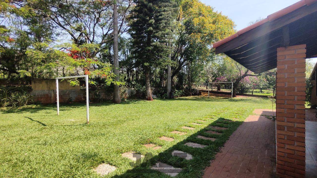 Fazenda à venda com 6 quartos, 650m² - Foto 4