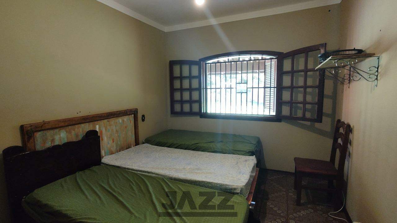 Fazenda à venda com 6 quartos, 650m² - Foto 25