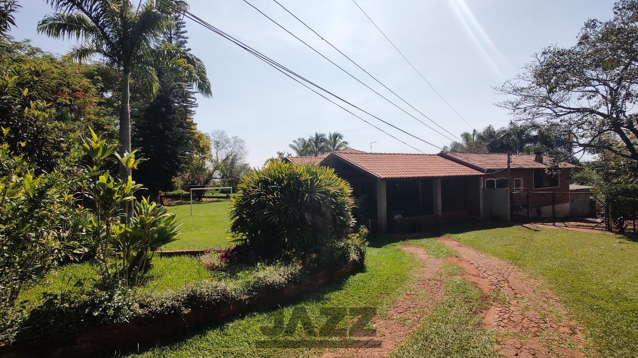 Fazenda à venda com 6 quartos, 650m² - Foto 2