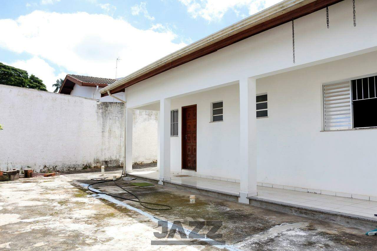 Casa à venda com 3 quartos, 220m² - Foto 33