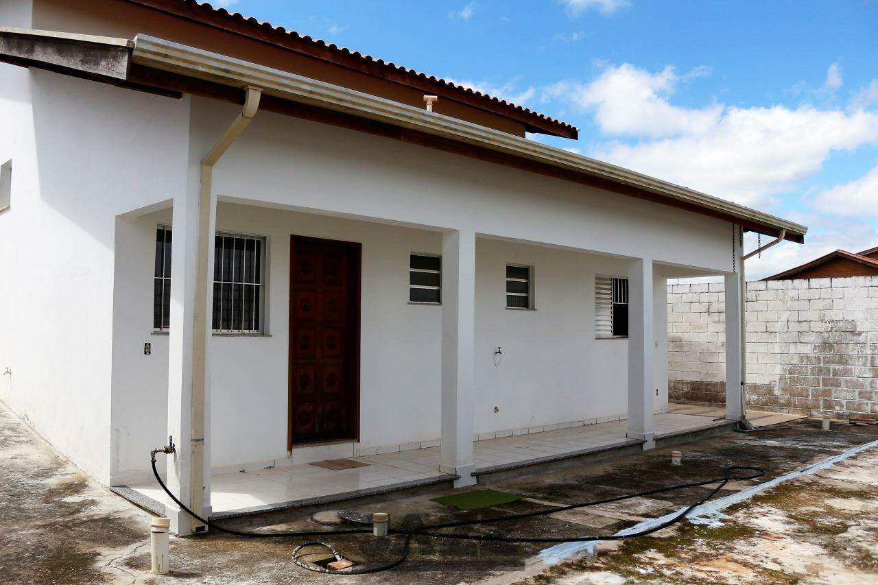 Casa à venda com 3 quartos, 220m² - Foto 32