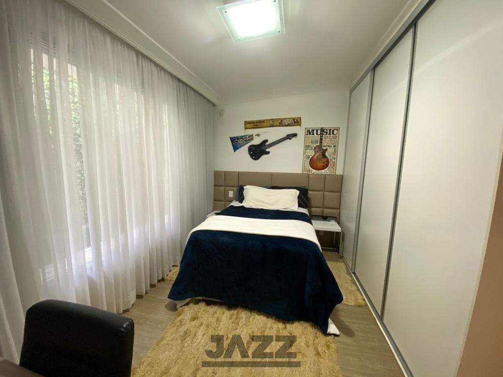 Casa à venda com 4 quartos, 420m² - Foto 26