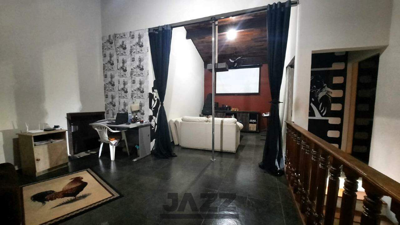 Fazenda à venda com 5 quartos, 324m² - Foto 8