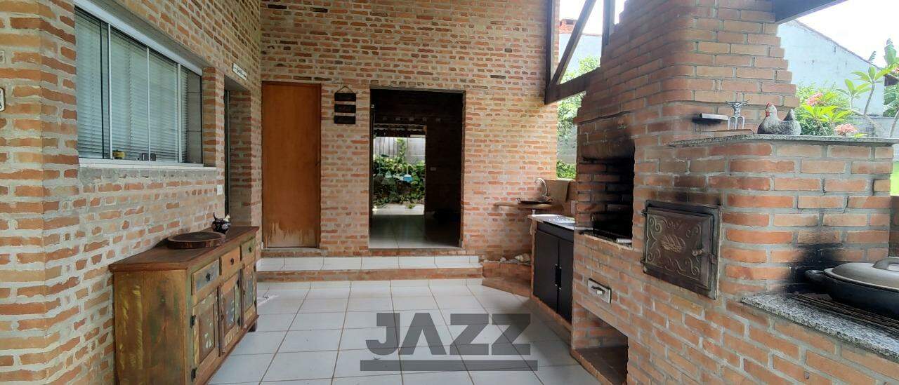 Fazenda à venda com 3 quartos, 300m² - Foto 7