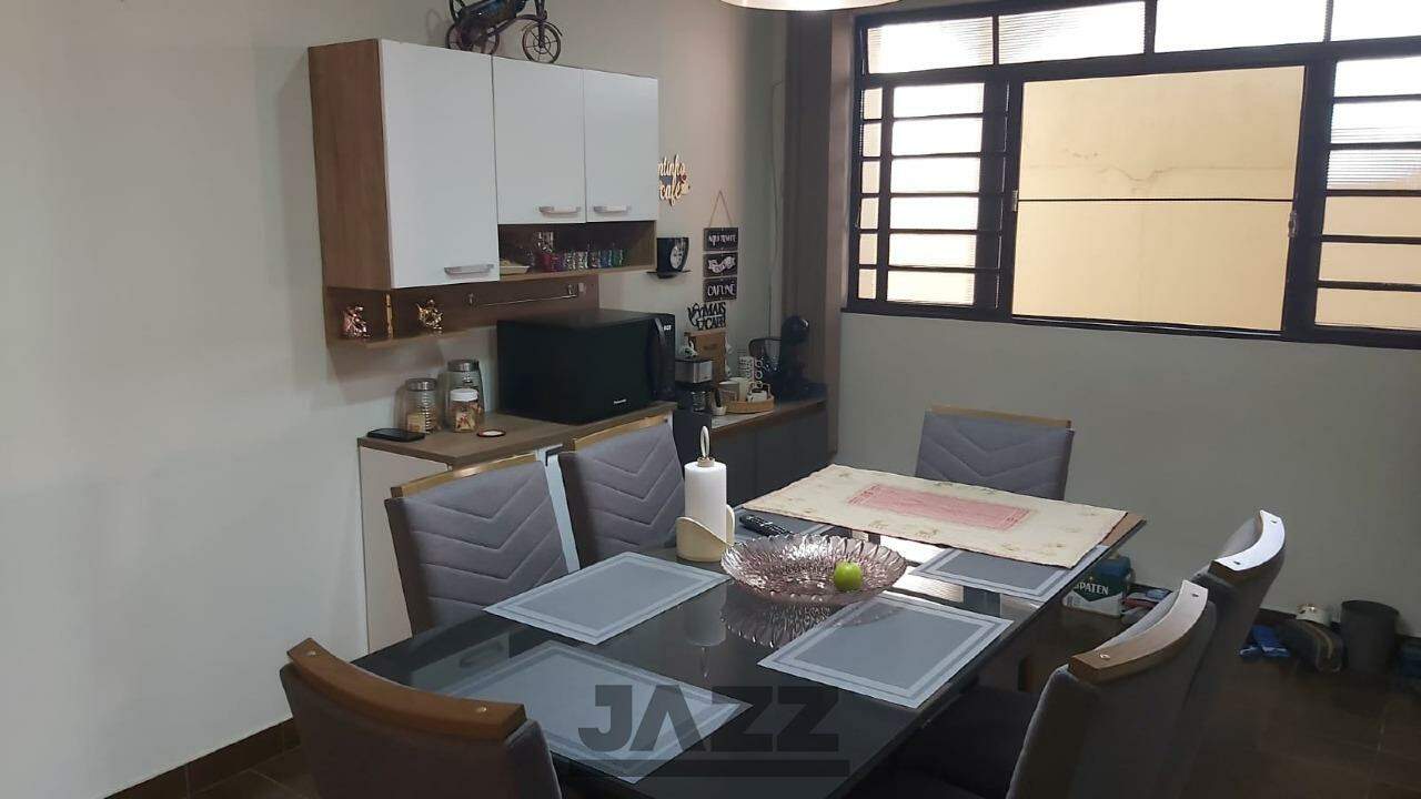 Casa à venda com 3 quartos, 198m² - Foto 11