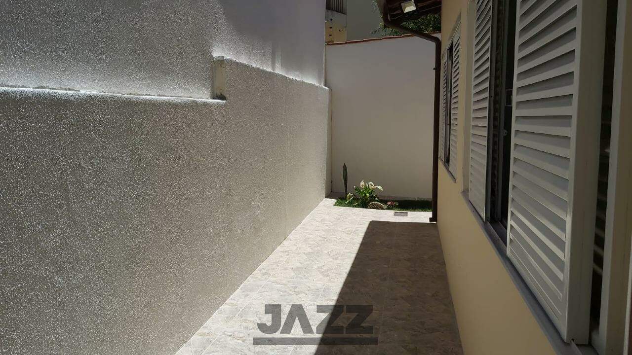 Casa à venda com 3 quartos, 198m² - Foto 33