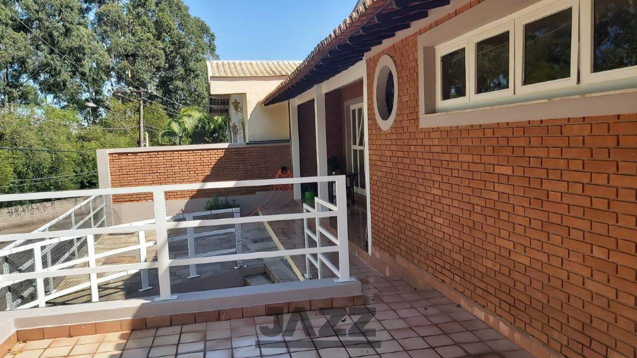 Casa à venda com 3 quartos, 198m² - Foto 5