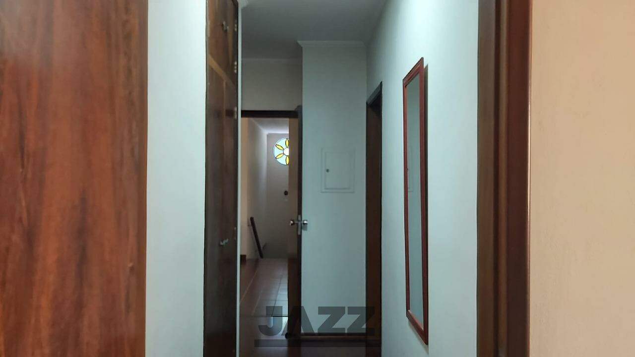 Casa à venda com 3 quartos, 198m² - Foto 17