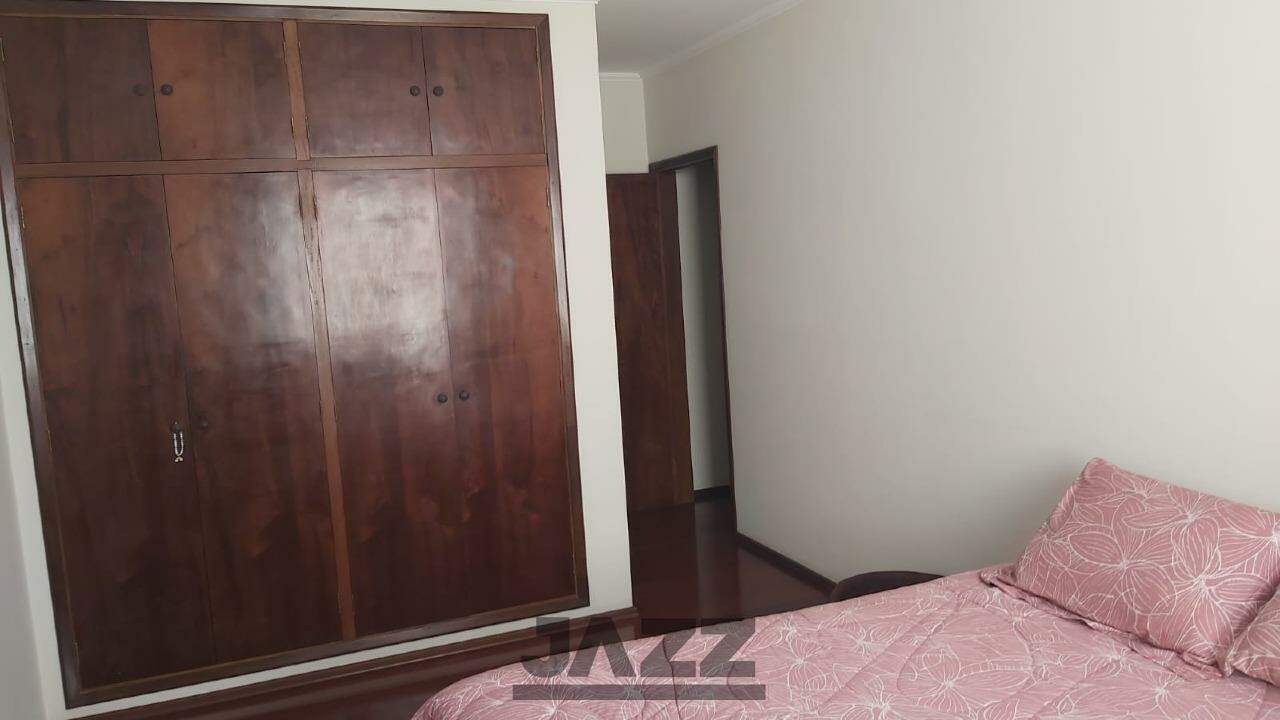 Casa à venda com 3 quartos, 198m² - Foto 21