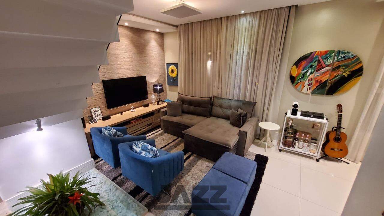 Casa à venda com 3 quartos, 130m² - Foto 7