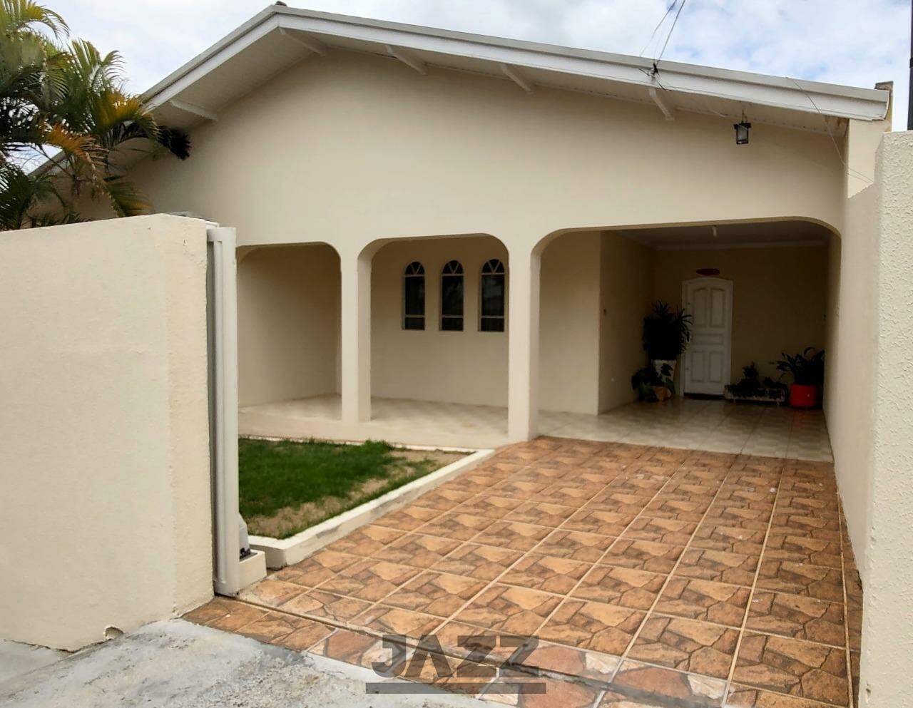 Casa à venda com 3 quartos, 200m² - Foto 3