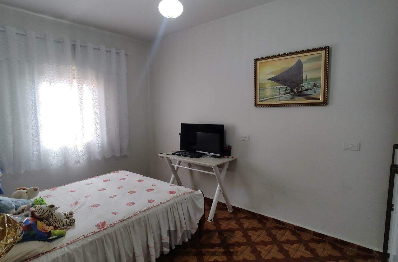 Casa à venda com 3 quartos, 200m² - Foto 15