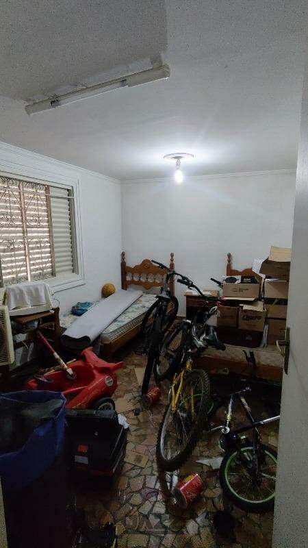 Casa à venda com 3 quartos, 200m² - Foto 25