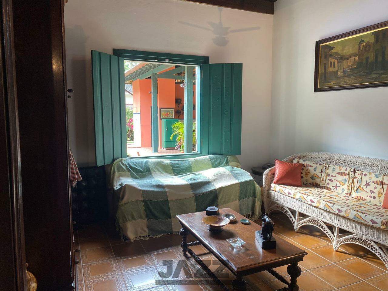 Casa de Condomínio à venda com 5 quartos, 357m² - Foto 19